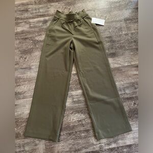 Athleta Women's Allure High Rise Wide Leg Pants NWT XXS